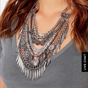 Statement necklace